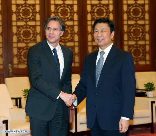 Chinese Vice President Li Yuanchao (R) meets with U.S. Deputy Secretary of State Tony Blinken in Beijing, China, Feb. 11, 2015. (Xinhua/Liu Weibing)