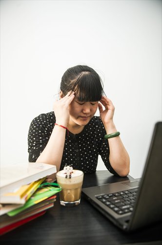 Symptoms of chronic fatigue syndrome include impaired cognitive ability and the feeling of exhaustion after minimal physical or mental exertion. (Photo: GT/Li Hao)