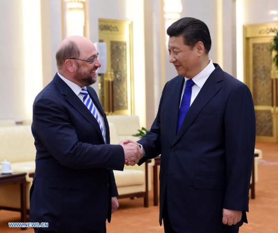 Chinese President Xi Jinping (R) meets with Martin Schulz, President of the European Parliament, at the Great Hall of the People in Beijing, capital of China, March. 16, 2015. (Xinhua/Rao Aimin) 