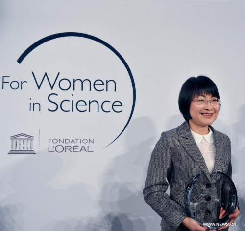 Xie Yi, professor at the University of Science and Technology of China, attends the ceremony of L'Oreal-UNESCO For Women in Science Awards 2015, in Paris, France, March 18, 2015.(Xinhua/Chen Xiaowei)  