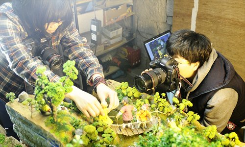 Volunteers from Longquan Monastery in Beijing make animated films to explain Buddhist teachings in an amusing, digestible way that can be easily accessed on a smartphone and shared on social media. (Photo: Courtesy of Longquan Monastery)