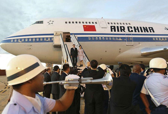 Premier Li Keqiang arrives in Brasilia, the capital of Brazil on the afternoon of May 18 local time to kick off his official visit to Latin America. (Photo/gb.cri.cn)
