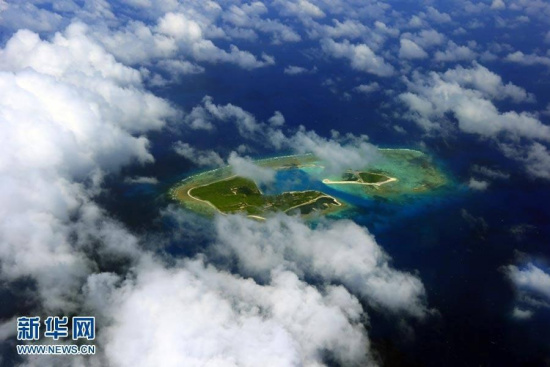 The Xisha islands in the northwestern South China Sea comprise 45 islands, islets, reefs and beaches. As a shining pearl in the sea, the Xisha islands, along with the Dongsha islands, the Zhongsha islands and Nansha islands, are Chinas southernmost blue territory. (Xinhua/Zha Chunming)