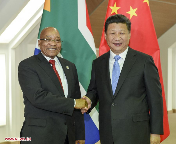 Chinese President Xi Jinping (R) meets with South African President Jacob Zuma in Ufa, Russia, July 9, 2015. (Photo: Xinhua/Li Xueren)