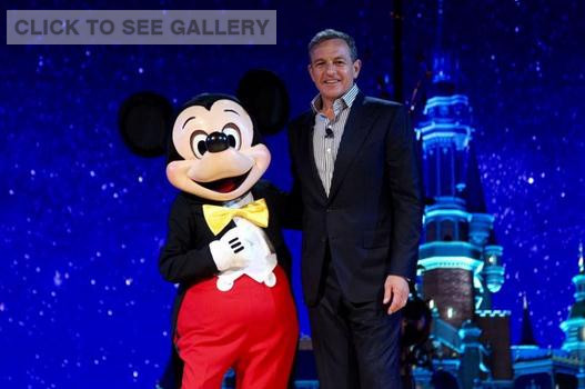 Disney Chairman and CEO Bob Iger reveals details of Shangai Disneyland today at Shanghai Expo Center. (Photo: Shanghai Daily/Dong Jun)