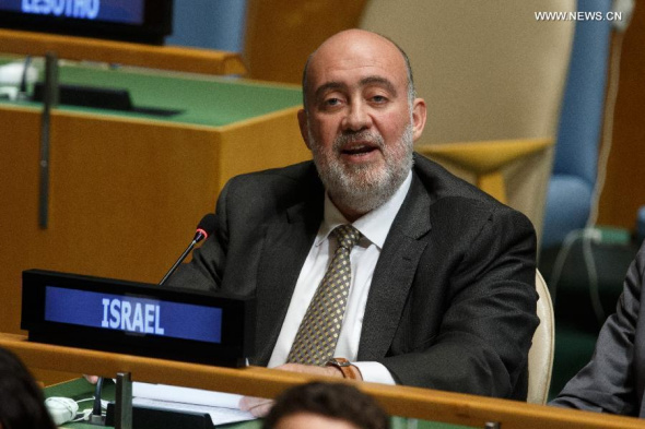 Israeli ambassador to the United Nations Ron Prosor speaks after UN General Assembly voted in favor of raising a flag of Palestine at its headquarters in New York, Sept. 10, 2015. The United Nations General Assembly on Thursday voted overwhelmingly to approve raising Palestinian flag at UN headquarters. (Photo: Xinhua/Li Muzi) 