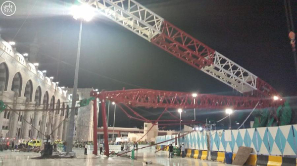Photo taken on Sept. 11, 2015 shows the collapsed crane at the Grand Mosque in Saudi Arabia's holy city of Mecca. 87 pilgrims were killed and 201 others were injured when a crane fell on the grand mosque in Mecca, Saudi Arabia's Civil Defence authority said Friday. Al Arabiya Television earlier said the crane had fallen because of strong storms. Saudi Arabia has been hit by strong sand storms in the last few days. (Xinhua/Saudi Press Agency)