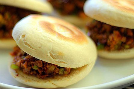 Rou jia mo. (Photo provided to China Daily)