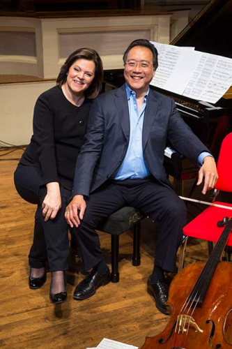 Yo-Yo Ma's latest album, Songs from the Arc of Life, celebrates a three-decade's musical partnership and longtime friendship with pianist Kathryn Stott.  (Photo/Provided To China Daily)