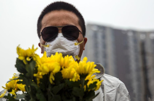 Tianjin to compensate martyred firefighters' families