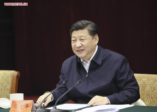 Chinese President Xi Jinping holds a symposium on improving the development of the Yangtze River Economic Belt in southwest China's Chongqing Municipality, Jan. 5, 2016. Xi made an inspection tour in Chongqing from Jan. 4 to 6. (Photo: Xinhua/Lan Hongguang)