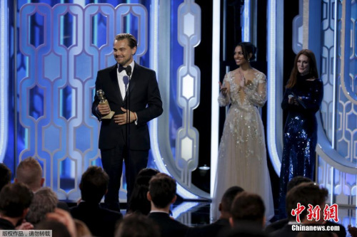 Leonardo DiCaprio accepts his Golden Globe Award. (Photo/Agencies)