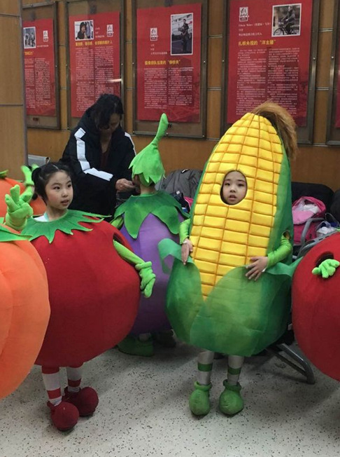 As China's major family event for New Year's Eve, the Spring Festival Gala is catering for kids too! This year's program includes many classic Chinese cartoon characters. (Photo/CCTV.com)