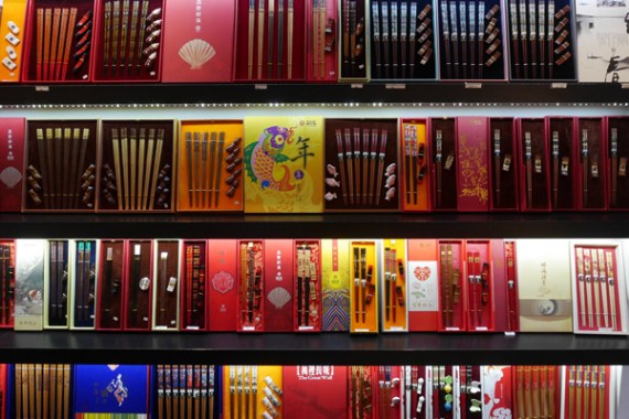 Chopsticks on display at the Yunhong Chopsticks store in Manhattan's Chinatown. The six-year-old store primarily gets US shoppers visiting from out of state or those from Europe. AMY HE / CHINA DAILY