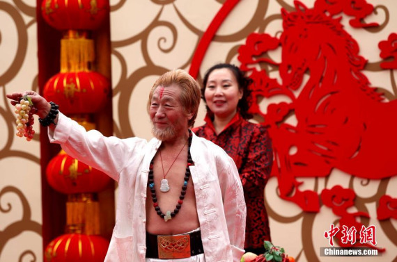 Beijing culture was highlighted at the Changdian Temple Fair in 2014. (Photo: China News Service)