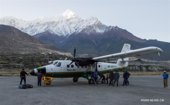 Undated file photo shows a Twin Otter plane landing at Jomsom, Mustang, Nepal. Search operation has begun for a missing aircraft of Tara Airlines in Nepal that was flying with 18 passengers on board. The Twin Otter aircraft was flying to Jomsom from Pokhara on Wednesday morning. It lost contact a few minutes after taking off from the airport at 7:47 AM local time. (Photo: Xinhua/Sunil Sharma)
