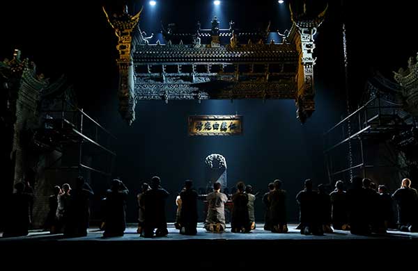 White Deer Plain, produced by Shaanxi People's Art Theater, is touring Beijing in March.(Photo provided to China Daily)