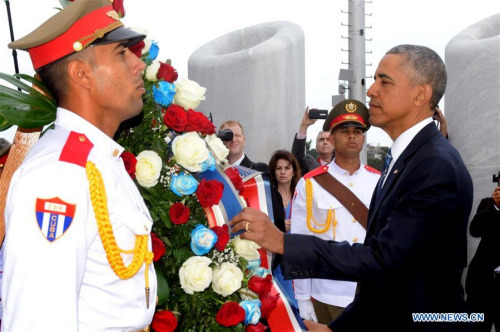 U.S. President Barack Obama (R), lays a wreath at the Jose Marti Memorial at Revolution Square, in Havana, capital of Cuba, on March 21, 2016. Obama on Monday paid tribute to Cuban national hero Jose Marti before meeting with Cuban President Raul Castro in Havana. (Xinhua/Vladimir Molina/Prensa Latina)