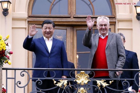 Chinese President Xi Jinping (L) meets with Czech President Milos Zeman at the Lany presidential chateau in central Bohemia, Czech Republic, March 28, 2016. Xi started a three-day state visit to the Czech Republic from Monday, the first state visit by a Chinese president in 67 years since the two countries established diplomatic ties. (Photo: Xinhua/Ju Peng)