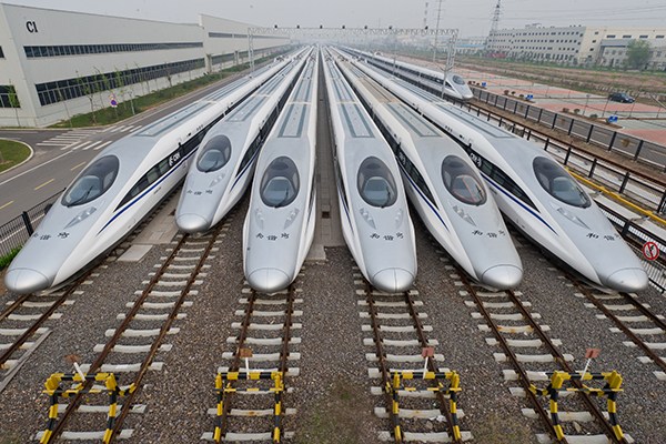 Rakes of high-speed train CRH380A lined up at Qingdao, Shandong province. (Photo provided to China Daily)