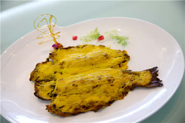 Yanxi Restaurant in Huairou offers diners a variety of delicacies with local ingredients, such as rainbow trout, foie gras, and Huairou tofu. Photos by Jiang Dong/China Daily
