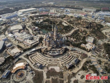 An aerial view of the new Shanghai Disney Resort on March 27, 2016 in Shanghai's Pudong New Area. The first Disney theme park on the Chinese mainland will open on June 16. (Photo: China News Service/ Zhang Henwei)