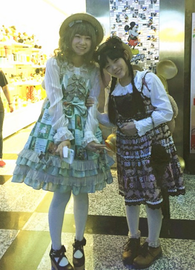 Chinese fans of Lolita-style costumes dressed up at the opening ceremony to demonstrate the culture. (Photo: Ecns.cn/Feng Shuang)