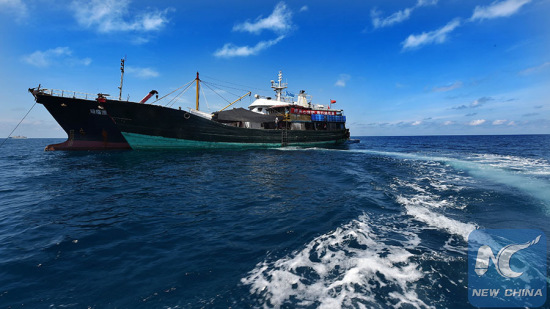 File photo taken on May 13, 2015 shows the workboat of a Chinese archaeological team for the archaeological work of the Shanhu Island No. 1 shipwreck in the Xisha archipelago in the South China Sea.(Xinhua)