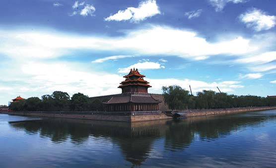 The Palace Museum is a leading Beijing tourist attraction. (Photo by Wang Zhuangfei/China Daily)