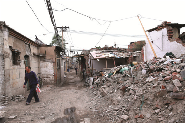 Luanqing Hutong in Beijing's Dongcheng district is under threat of demolition. PHOTOS BY ZOU HONG / CHINA DAILY