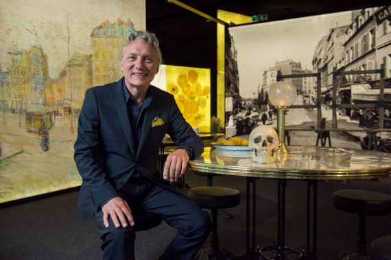 Willem van Gogh, great-grandnephew of Vincent van Gogh at the global launch of the travelling Meet Vincent van Gogh Experience in Beijing. (Photo by étienne Oliveau) Willem van Gogh, great-grandnephew of Vincent van Gogh at the global launch of the travelling Meet Vincent van Gogh Experience in Beijing. (Photo by étienne Oliveau)