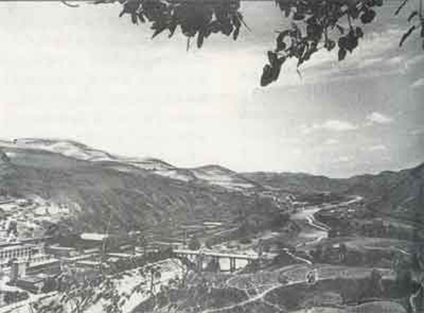 On October 19, 1935, the main force of the First Front Army of the Red Army led by the CPC Central Committee arrived at the Wuqi town in northern Shaanxi province, which was the terminal of the Long March. [Photo/people.com.cn]