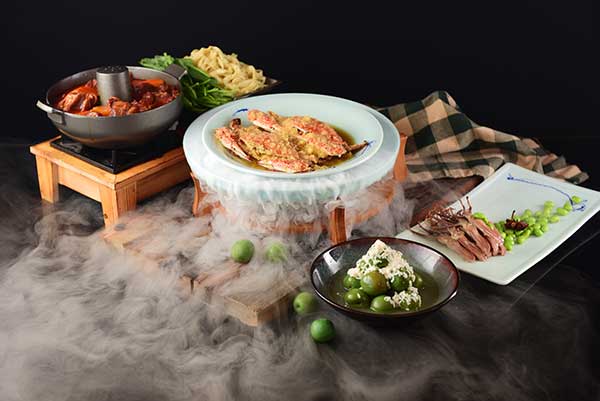 Nanjing Impressions, a restaurant chain that is headquartered in Nanjing, Jiangsu province, offers dozens of new dishes on the summer menu.(Photo provided to China Daily)