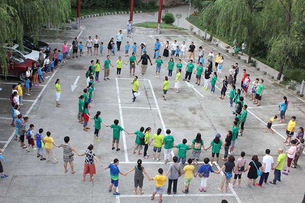 Children play at the summer camp. (Photo provided to chinadaily.com.cn)