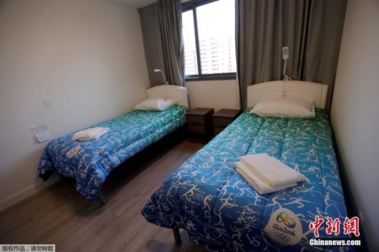 Beds stand ready in the bedroom of an apartment of the Olympic Village in Rio de Janeiro, Brazil, July 23, 2016. (Photo/Agencies)