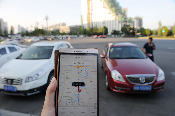 Drivers providing ride-hailing services must be licensed by the authority, a draft guideline said. Provided to China Daily