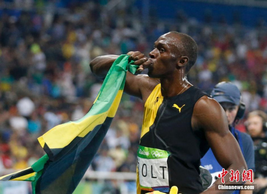 Usain Bolt (JAM) of Jamaica reacts after men's 100m semifinals at Rio Olympics. (Photo/Agencies)