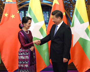 Chinese President Xi Jinping (R) meets with Myanmar's State Counsellor Aung San Suu Kyi in Beijing, capital of China, Aug. 19, 2016. (Xinhua/Rao Aimin)