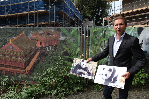 Robin de Lange, the Ouwehands Zoo director in the Netherlands, says his zoo has been well prepared for the arrivals of Sichuan giant pandas. (Photo by Fu Jing/ China Daily)