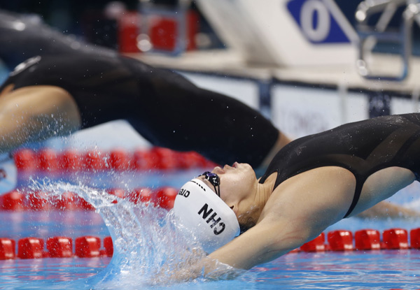 Fu Yuanhui of China competes during women's 100m backstroke final at the Rio Olympic Games in Rio de Janeiro, Brazil, August 8, 2016. The 20-year-old finished in 58.76 seconds and tied for bronze. (Photo/Xinhua)