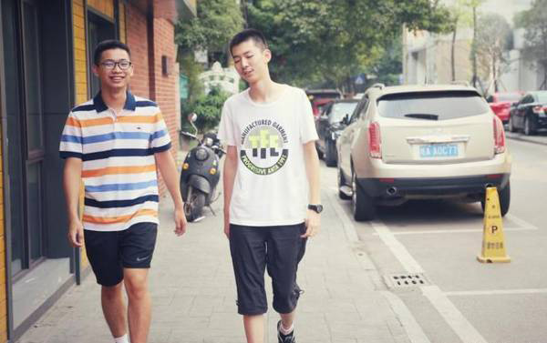 The two Tongji University freshmen both are named Su Yuxuan.  