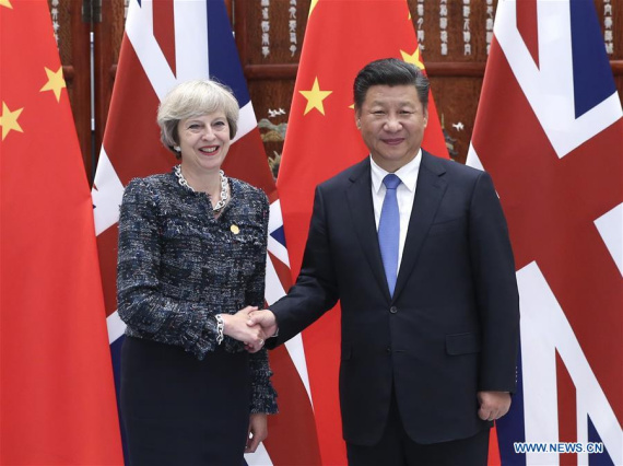 Chinese President Xi Jinping meets with British Prime Minister Theresa May, who is here to attend the Group of 20 (G20) summit, in Hangzhou, capital of east China's Zhejiang Province, Sept. 5, 2016. (Photo: Xinhua/Pang Xinglei)