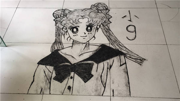 One of Wang Xiaojiu's favorite portraits. (Photos by Ding Luyang/Provided to China Daily)