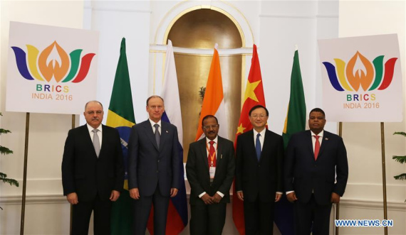 Chinese State Councilor Yang Jiechi (2nd R) attends the 6th meeting of BRICS senior representatives on security issues in New Delhi, India, Sept. 15, 2016. (Photo: Xinhua/Li Ming)