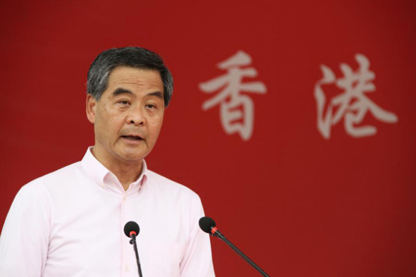  Hong Kong Special Administrative Region Chief Executive Leung Chun-ying delivers a speech at a ceremony of college students ending a military training course on Aug 14, 2016. (Photo/Xinhua)