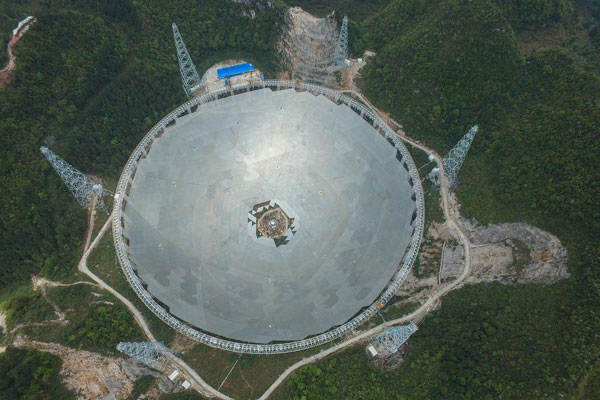 Photo taken on April 10, 2016 shows the single-aperture spherical telescope FAST in Pingtang county, Southwest China's Guizhou province. (Photo/Xinhua)
