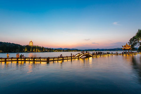 West Lake in Hangzhou (File photo)