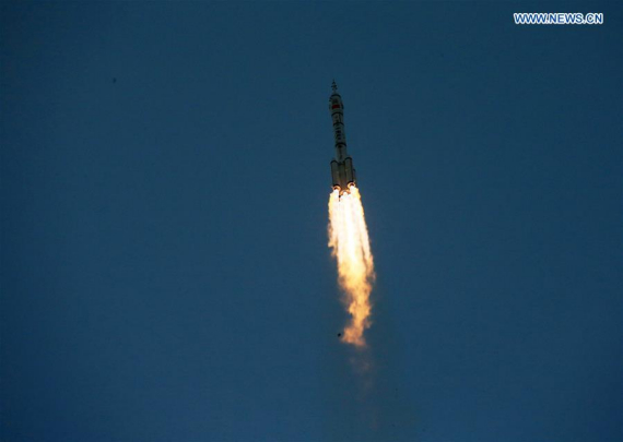 The Long March-2F carrier rocket carrying China's Shenzhou-11 manned spacecraft blasts off from the launch pad at the Jiuquan Satellite Launch Center in Jiuquan, northwest China's Gansu Province, Oct. 17, 2016. (Photo: Xinhua/Li Gang)