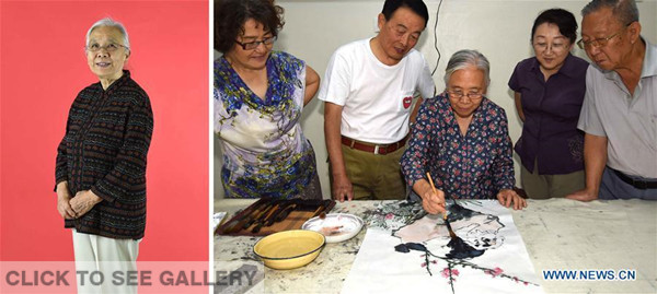 Combined photo shows the portrait of 75-year-old Cao Guiling (L) on Sept. 20, 2016 and Cao having a class of painting in the University for the Elderly in Tianjin, north China, Sept. 26, 2016. The University for the Elderly in Tianjin has 9 departments and provides various classes for a total of 26,730 aged students studying there. (Photo/Xinhua)