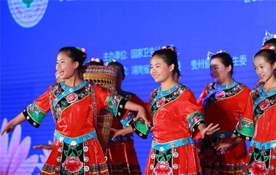More than 110 girls from underdeveloped mountainous areas in Hunan and Guizhou provinces also attended a ceremony in Beijing marking the fifth International Day of the Girl Child, Oct 11, 2016. (Photo by Zou Hong/China Daily)